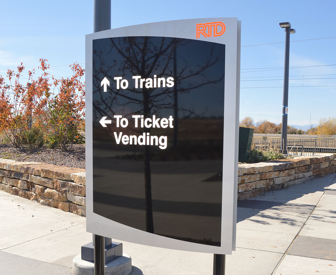 RTD Pena Station directional to trains and to ticket vending